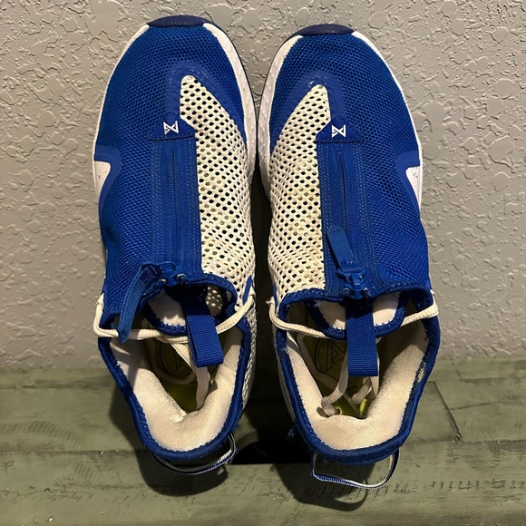 Nike Women’s PG4 - Size 9 - Picture 2 of 6
